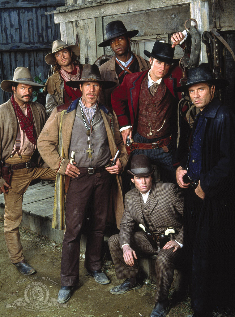 Still of Michael Biehn, Ron Perlman, Dale Midkiff, Eric Close, Andrew Kavovit, Anthony Starke and Rick Worthy in The Magnificent Seven (1998)