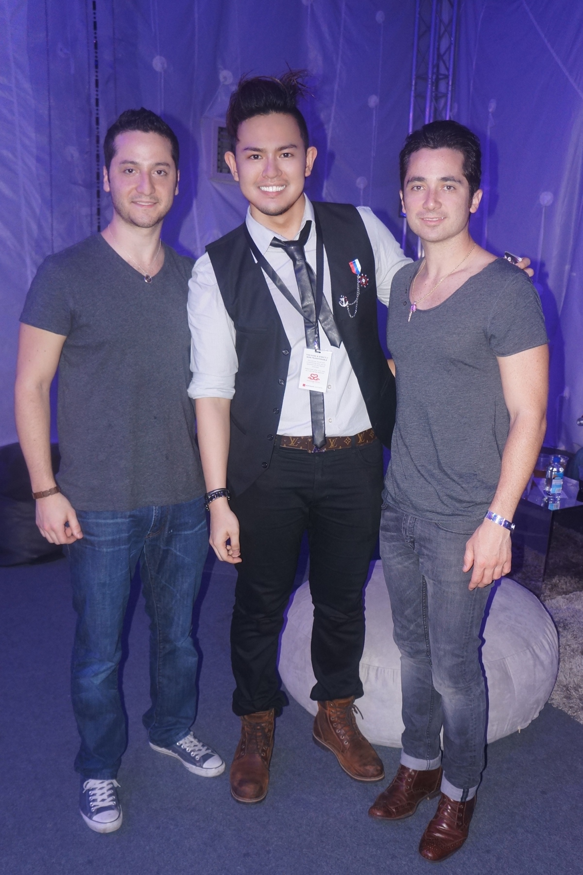 Herbert Rafael with Boyce Avenue, Alejandro Manzano and Daniel Manzano.