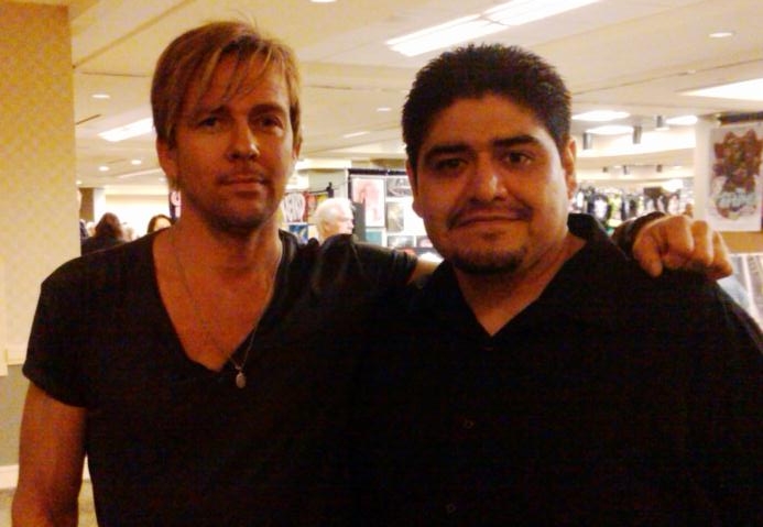 Hugo Matz with Sean Patrick Flanery (2013).