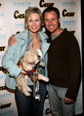 Jane Lynch and Chris Harrison