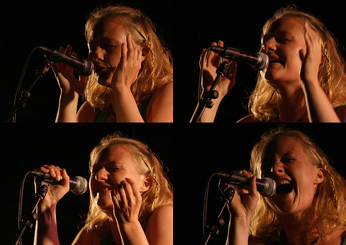 Varde uses mostly vocals without words, I use the bird language. This is from the great festival Nødutgangsfestivalen, In Bodø - North of Norway. Invited by Ronny Wernes.