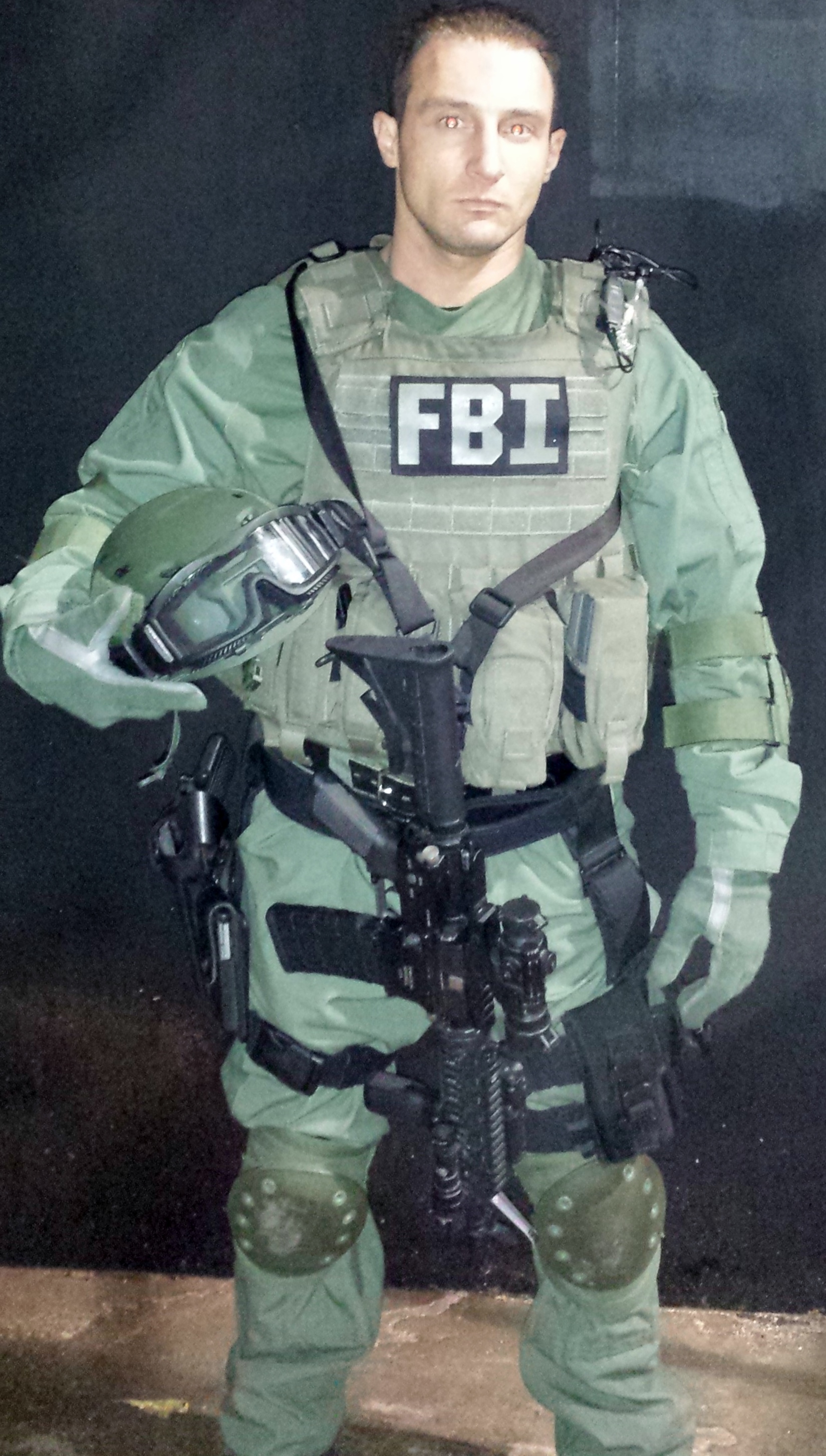 FBI SWAT- CRISIS