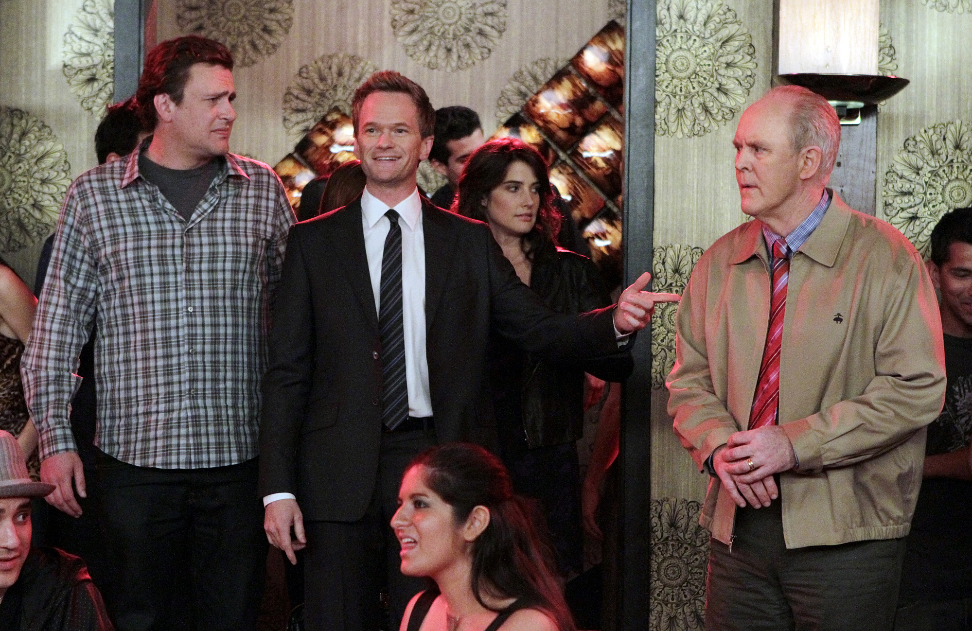 Still of Neil Patrick Harris, John Lithgow, Jason Segel and Cobie Smulders in Kaip as susipazinau su jusu mama (2005)