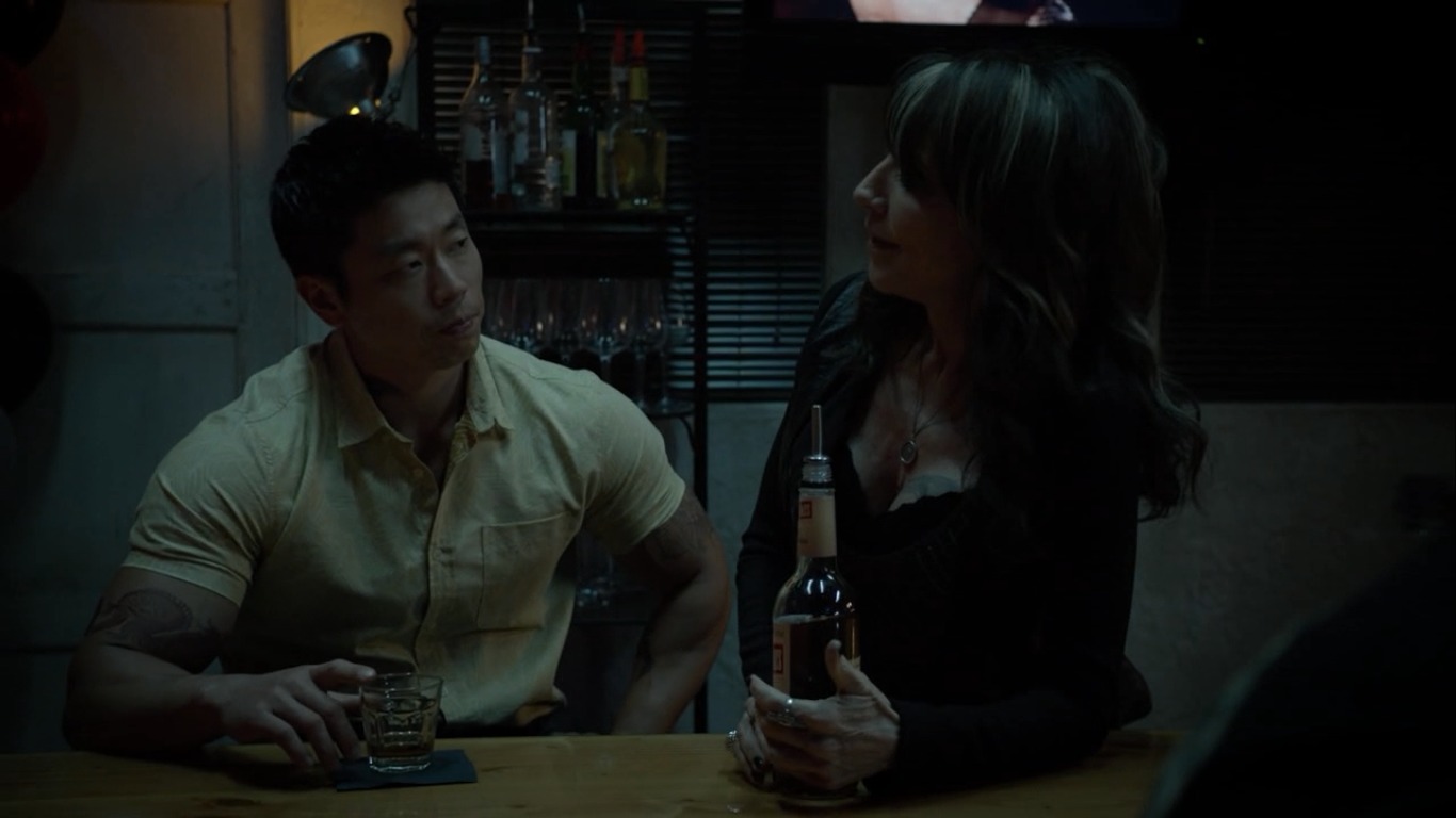 With Katey Segal in Sons of Anarchy - Season 7, Episode 1 - 