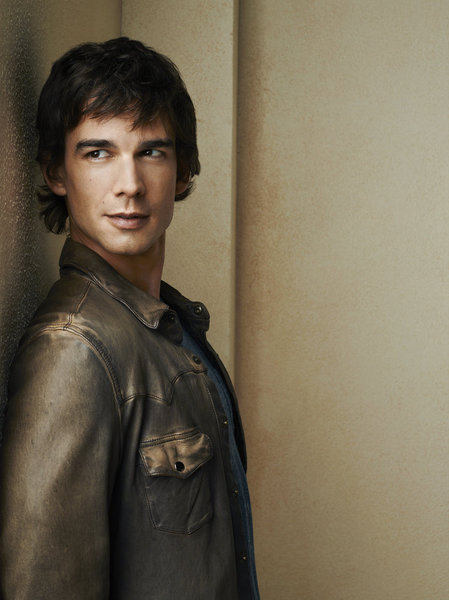 Still of Christopher Gorham in Covert Affairs (2010)