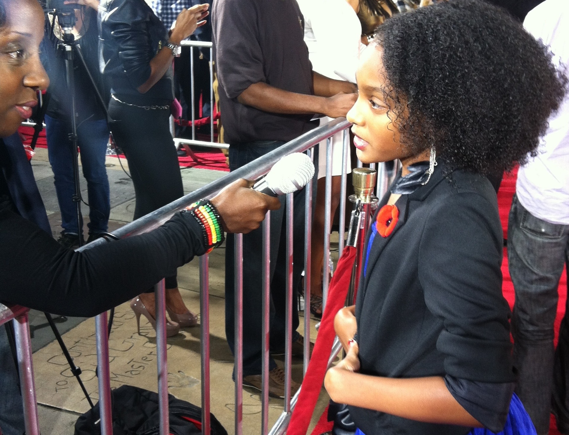 Shai Pierre-Dixon interviewing on 'The Best Man Holiday' Red Carpet Premiere, Hollywood