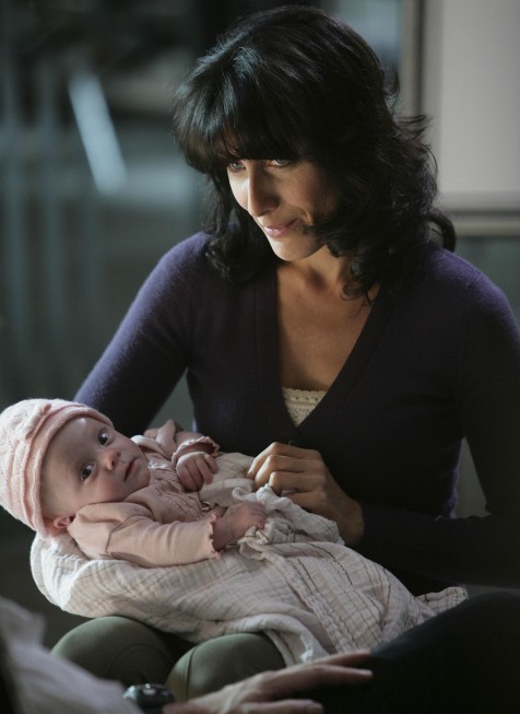 Still of Lisa Edelstein in Hausas (2004)