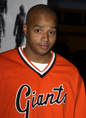 Donald Faison at event of Identity (2003)