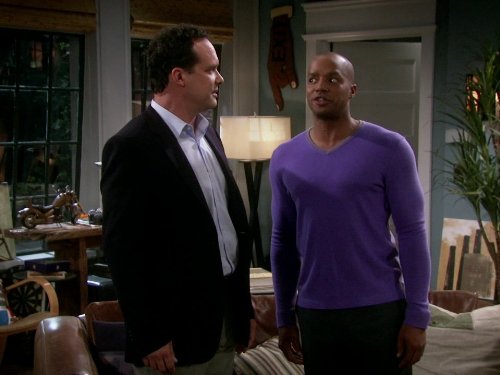 Still of Diedrich Bader and Donald Faison in The Exes (2011)