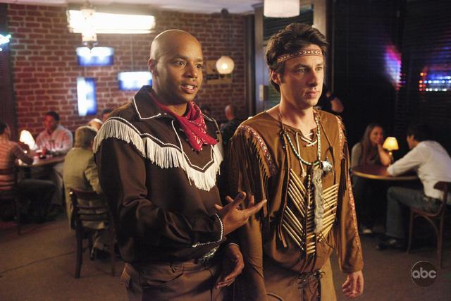 Still of Zach Braff and Donald Faison in Scrubs (2001)