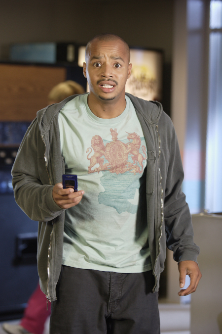 Still of Donald Faison in Scrubs (2001)