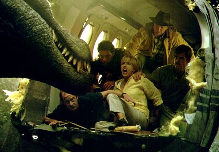 The plane crashes on Isla Nublar