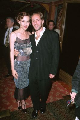Embeth Davidtz and Alessandro Nivola at event of Mansfield Park (1999)