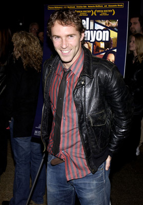 Alessandro Nivola at event of Laurel Canyon (2002)