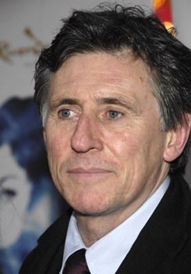 Gabriel Byrne