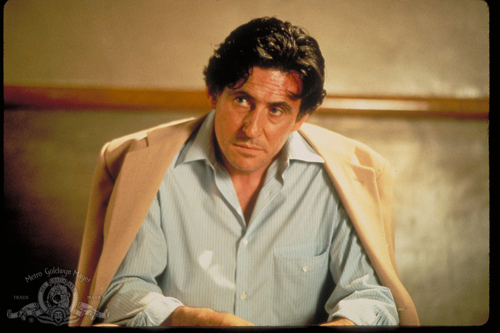 Still of Gabriel Byrne in Iprasti itariamieji (1995)