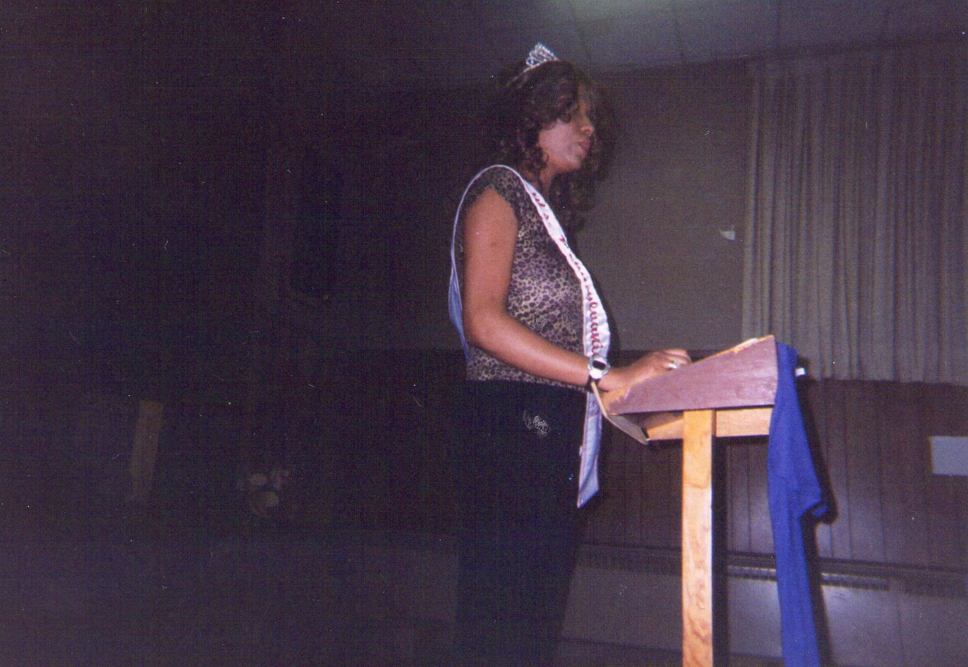 Ms. Pennsylvania 2004 Maria Frisby was a special guest and speaker at a Kids' at Risk event in Harrisburg, PA.