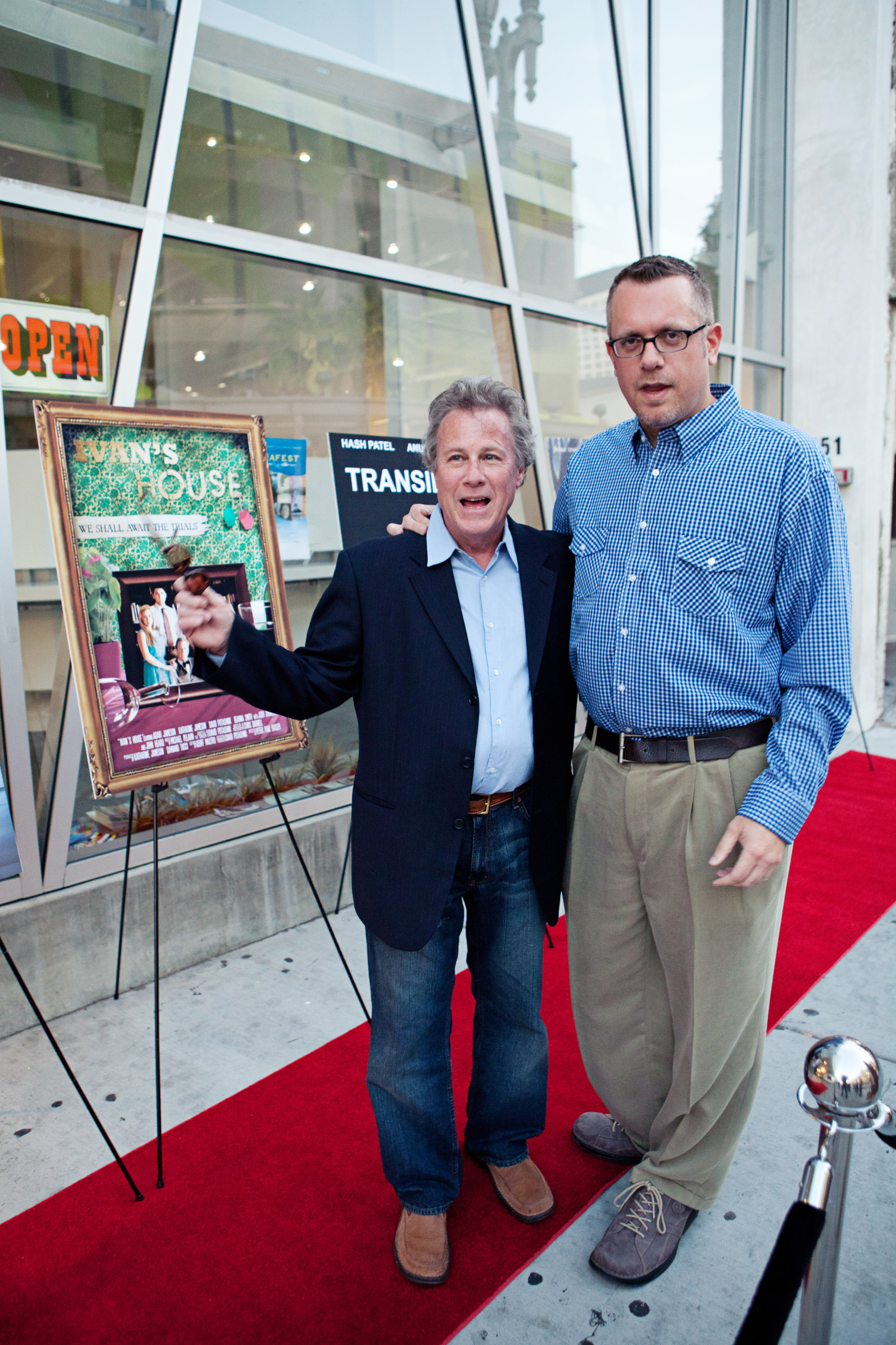 Peter Paul Basler and John Heard at event of ONE APRIL NIGHT OF SHORTS