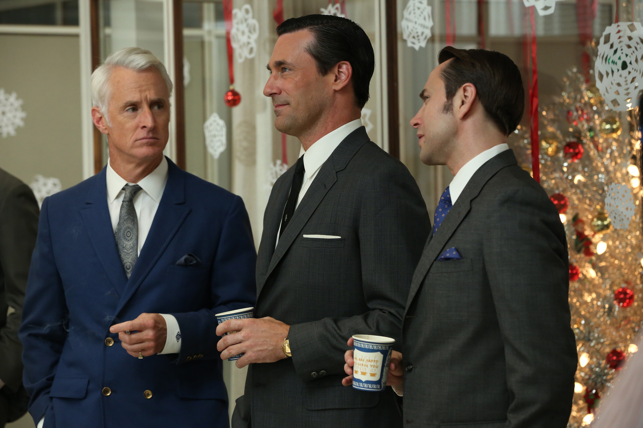 Still of Jon Hamm, Vincent Kartheiser and John Slattery in MAD MEN. Reklamos vilkai (2007)