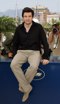 Éric Caravaca at event of La raison du plus faible (2006)