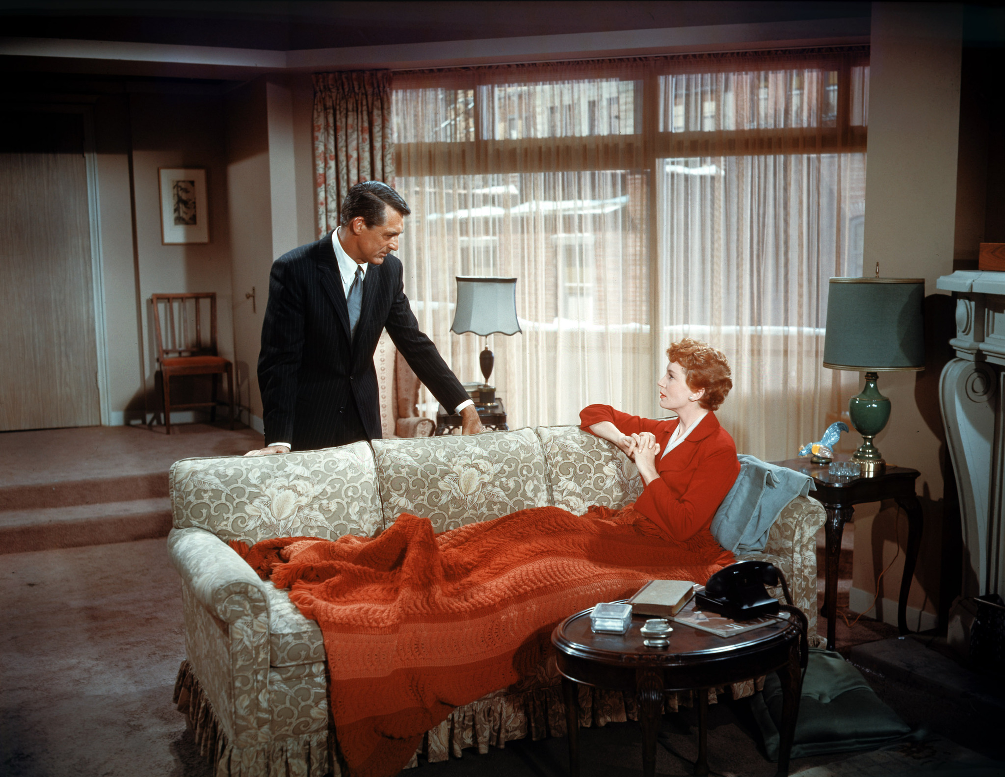 Still of Cary Grant and Deborah Kerr in An Affair to Remember (1957)