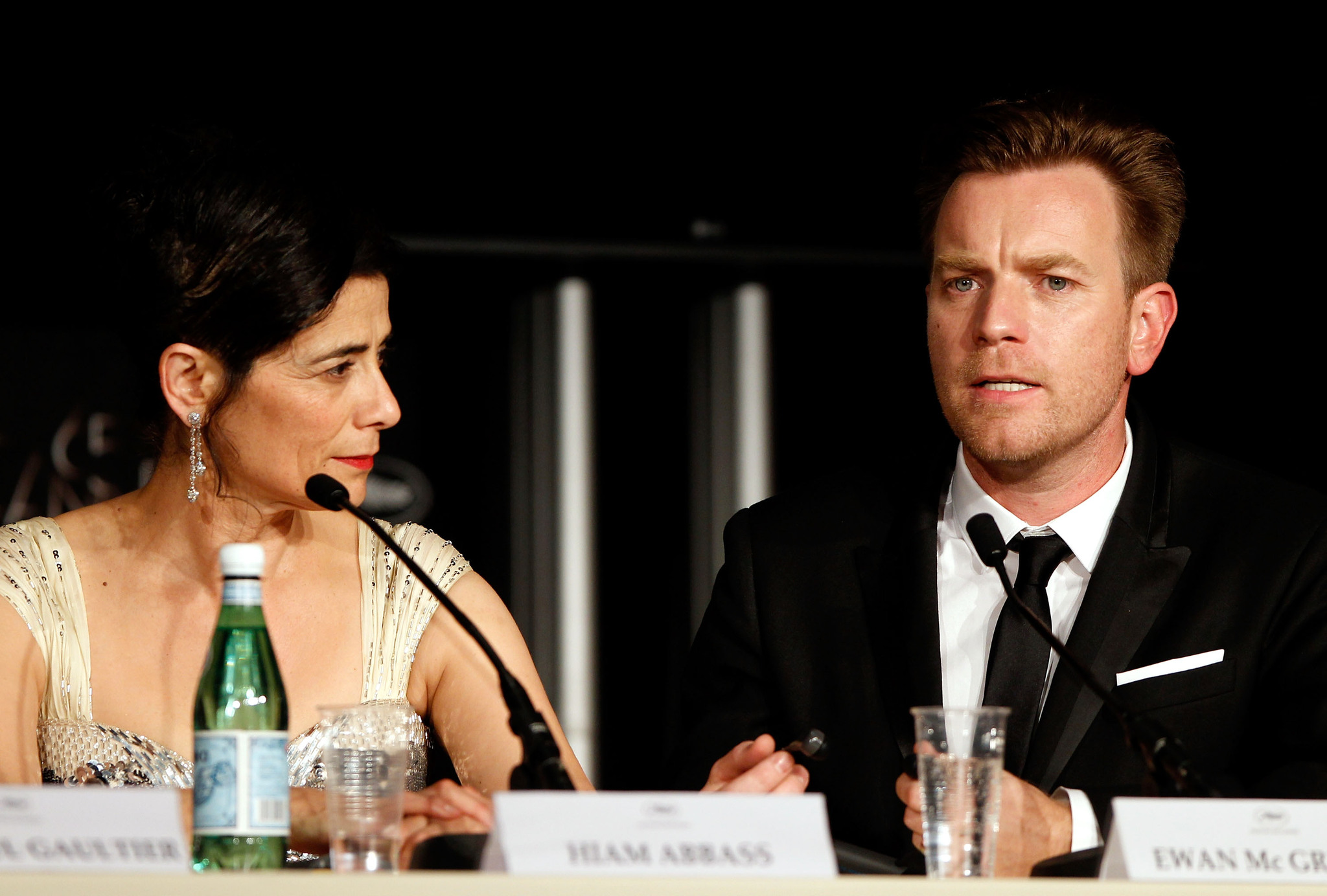 Ewan McGregor and Hiam Abbass