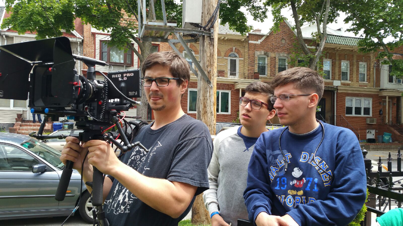 Ethan Felizzari (middle) on set of the film LA SANGRE EN NUESTRAS VENAS with fellow producer/writer & director, Mateo Marquez (right) and cinematographer, Mike Gialloreto (left).