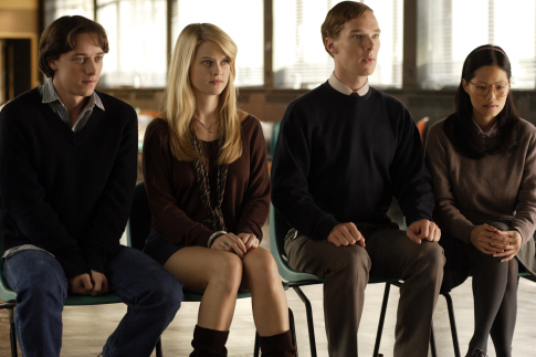 Still of James McAvoy, Benedict Cumberbatch, Elaine Tan and Alice Eve in Starter for 10 (2006)