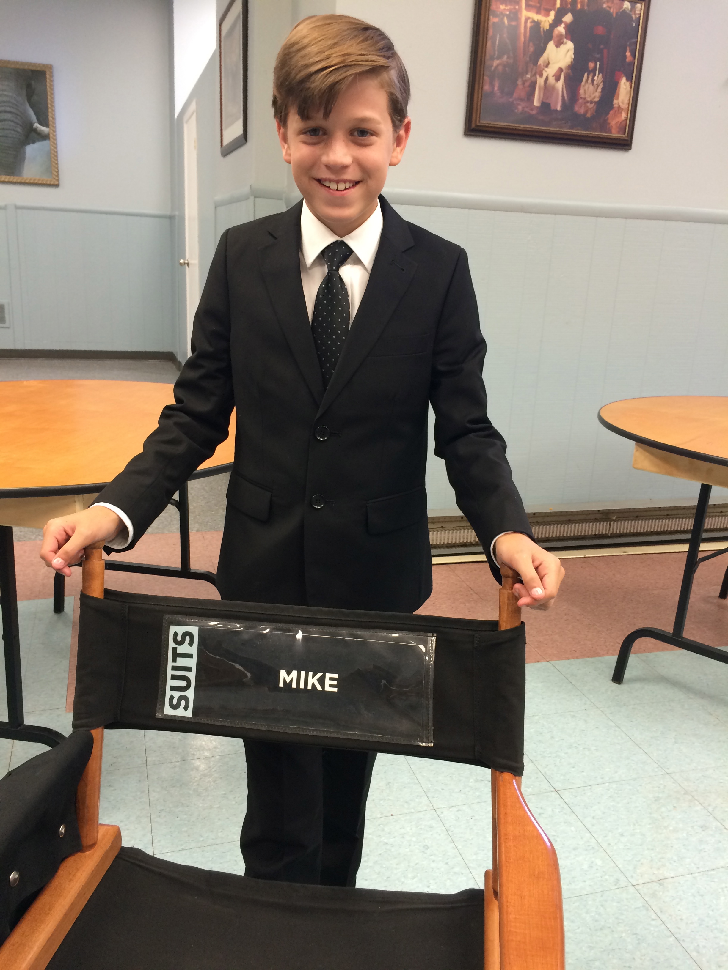 Jacob Buster on the set of SUITS playing Young Mike.