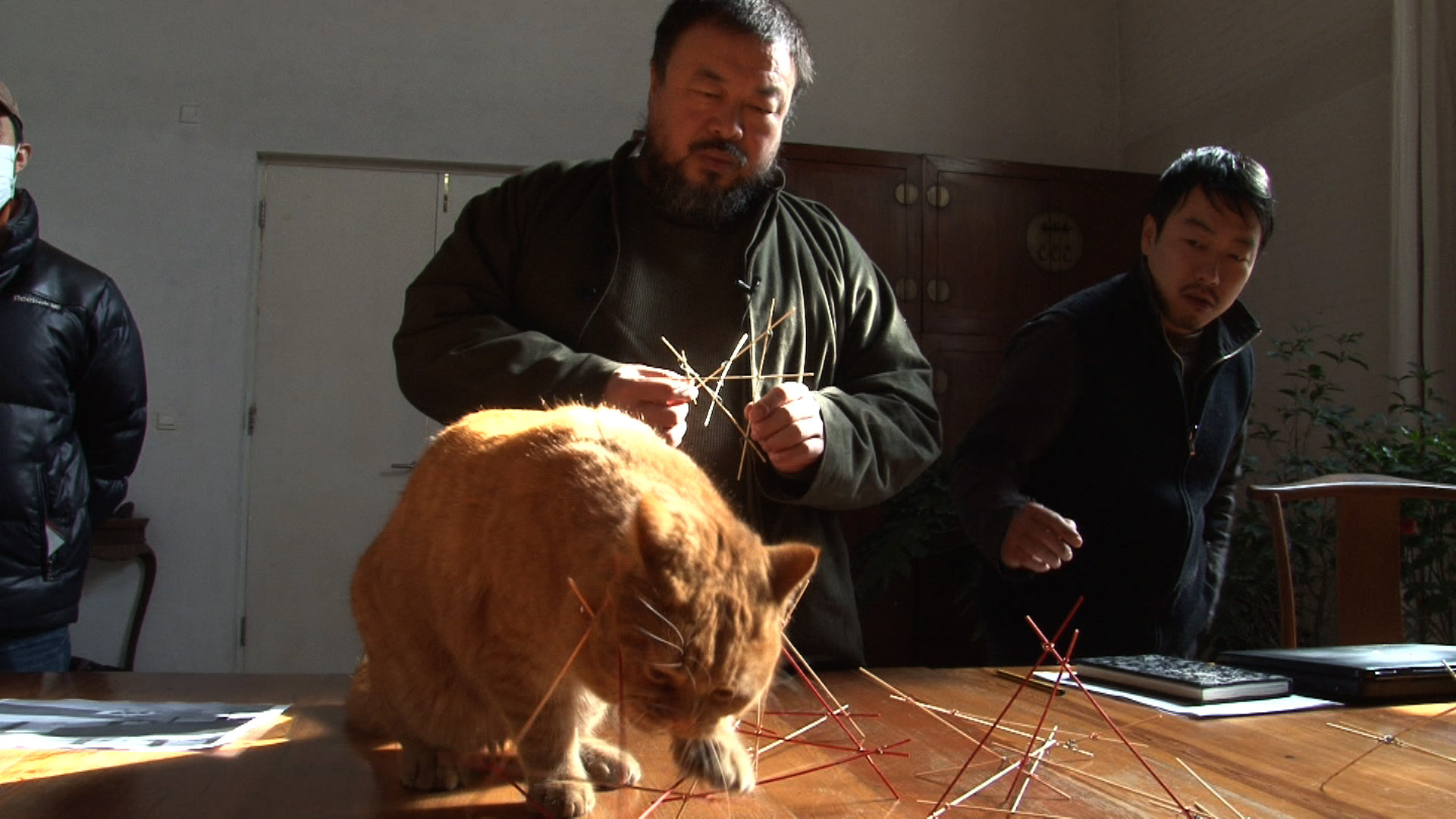 Still of Weiwei Ai in Ai Weiwei: Never Sorry (2012)