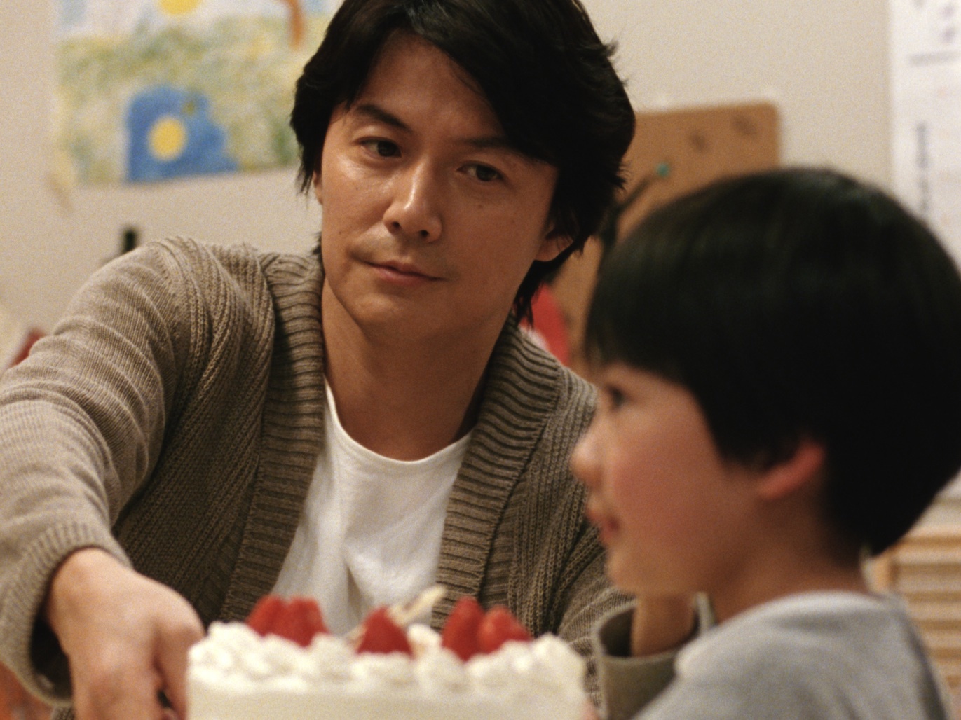 Still of Masaharu Fukuyama in Koks tevas, toks ir sunus (2013)