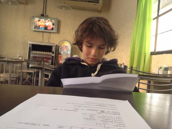 Joaquín Ochoa in the Telefe (Argentina) cafeteria studying his script for his Aliados screen test during casting in 2012.