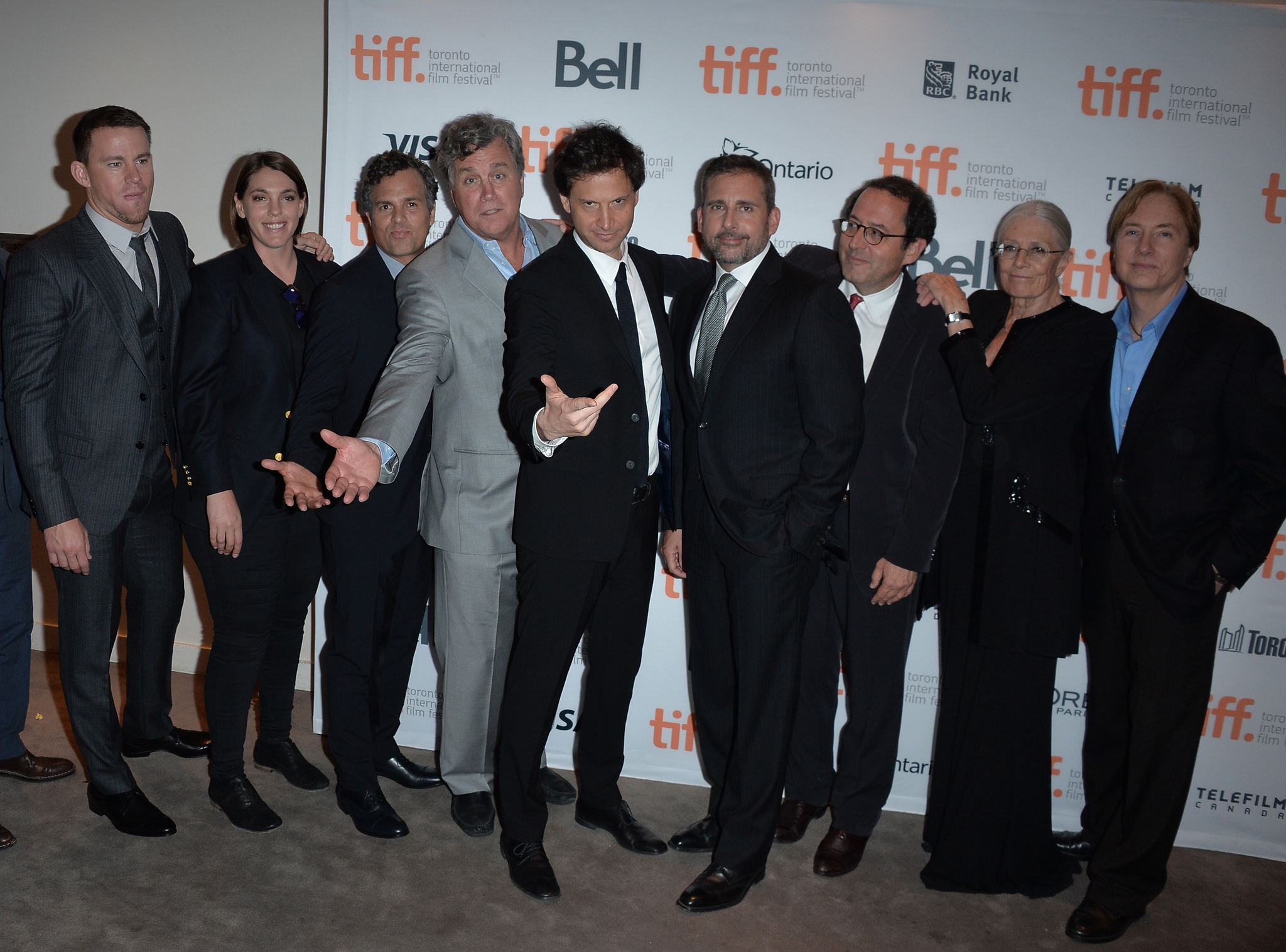 Vanessa Redgrave, Steve Carell, Bennett Miller, Lee Perkins, Mark Ruffalo, Channing Tatum, Michael Barker, Tom Bernard and Megan Ellison at event of Foxcatcher (2014)