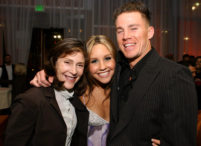 Amanda Bynes, Lauren Shuler Donner and Channing Tatum at event of She's the Man (2006)