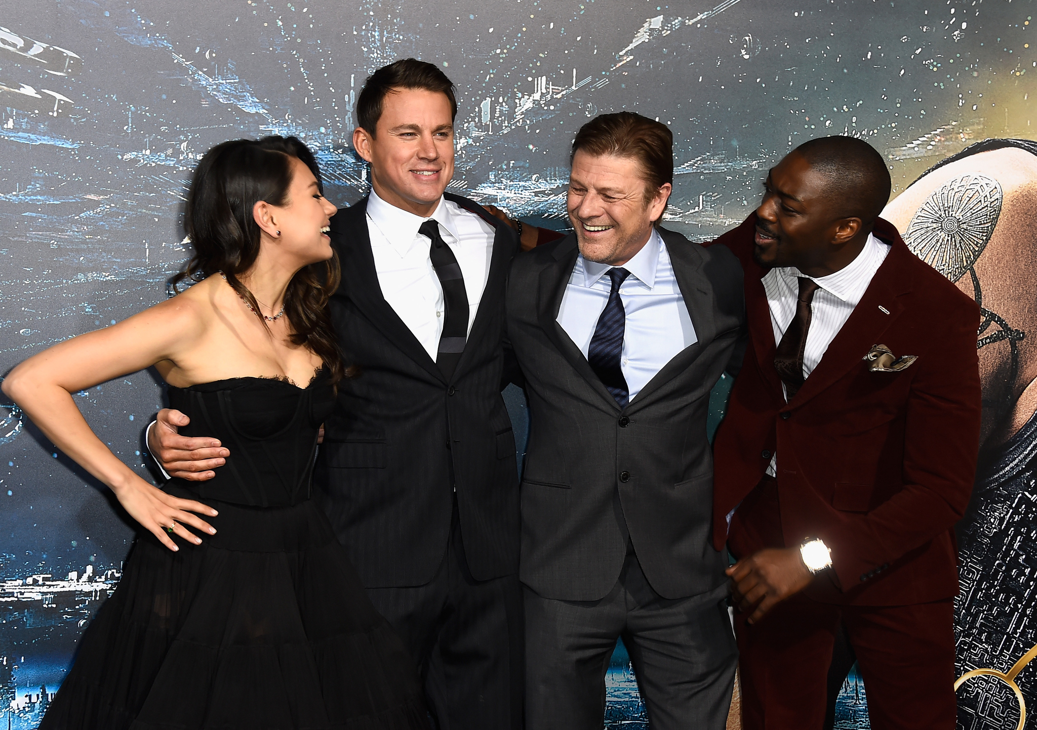 Sean Bean, Mila Kunis, Channing Tatum and David Ajala at event of Jupitere. Pabudimas (2015)