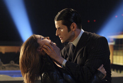 Still of Drew Barrymore and Crispin Glover in Charlie's Angels: Full Throttle (2003)