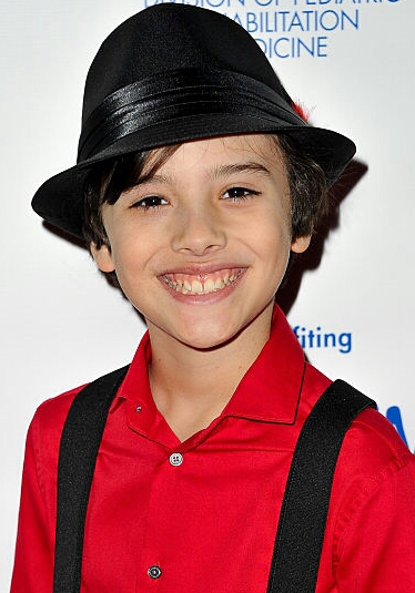 Hunter Payton attends the Annual Children's Hospital & Cure JM Holiday Party December 2015