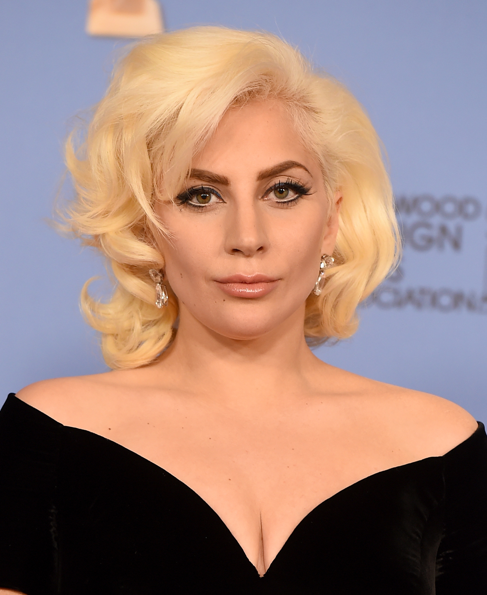 Lady Gaga at event of 73rd Golden Globe Awards (2016)