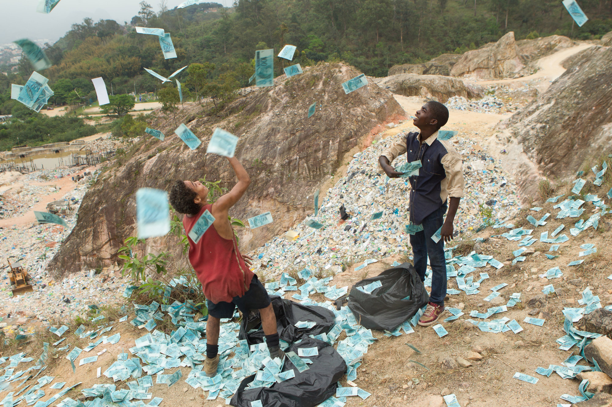 Still of Rickson Tevez and Gabriel Weinstein in Siuksles (2014)