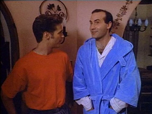 Still of Jason Priestley and James Eckhouse in Beverli Hilsas, 90210 (1990)