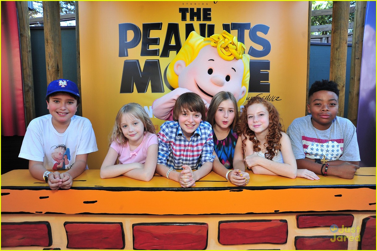 Mariel with the cast of The Peanuts Movie, meeting the Press, at Knotts Berry Farm on Oct. 31, 2015!