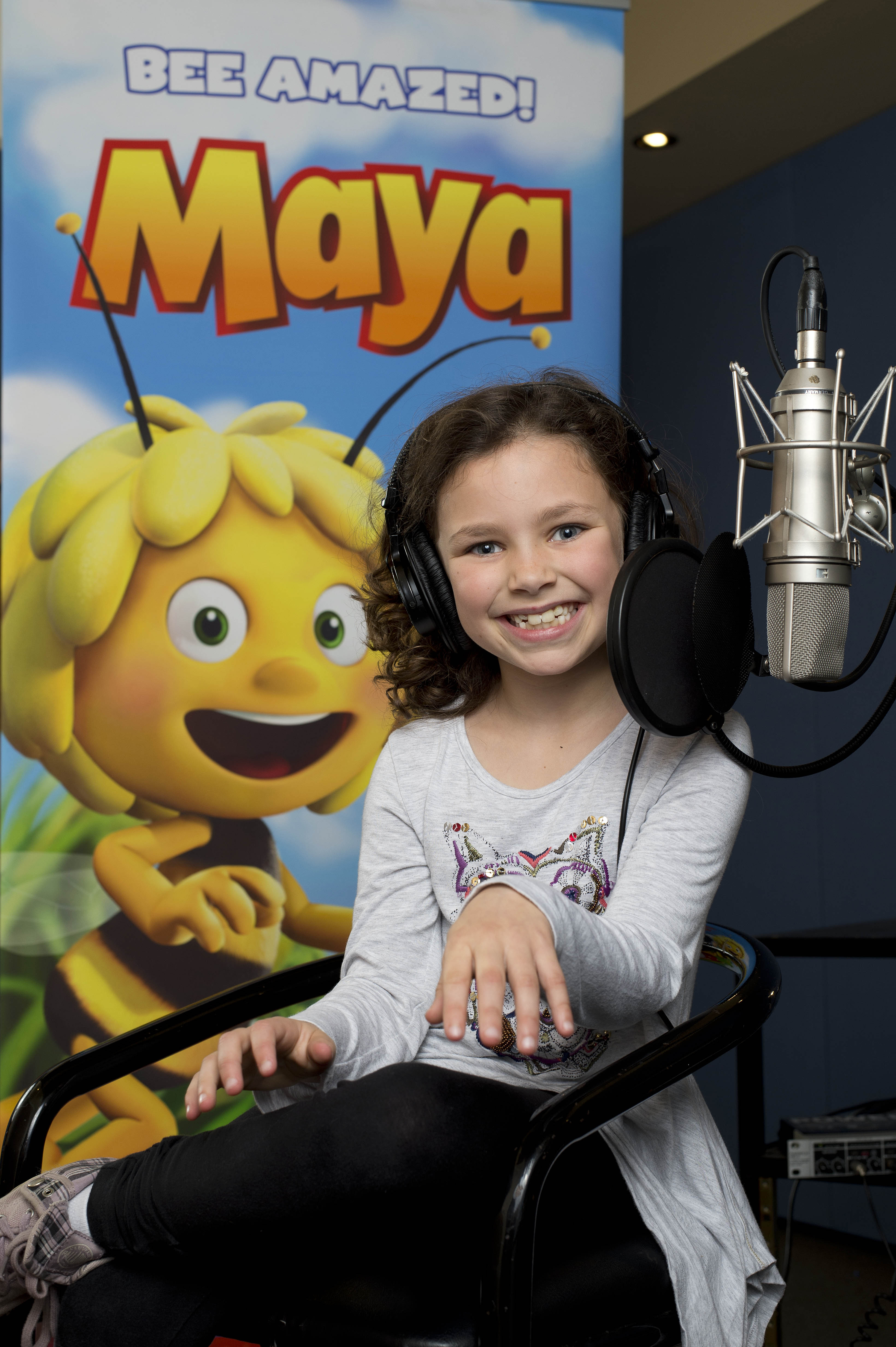 Maya the Bee Movie - Coco Jack Gillies