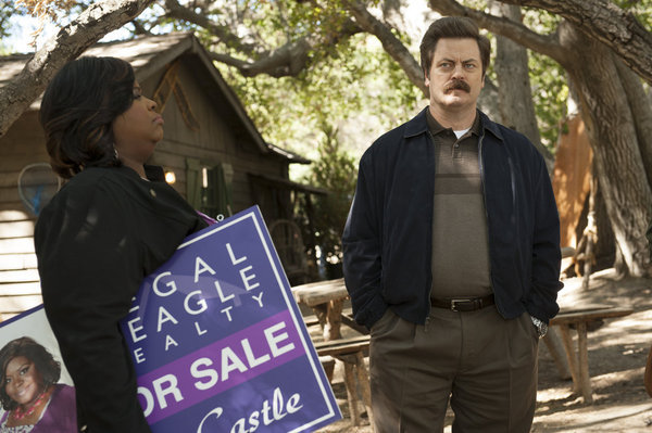 Still of Nick Offerman and Retta in Parks and Recreation (2009)