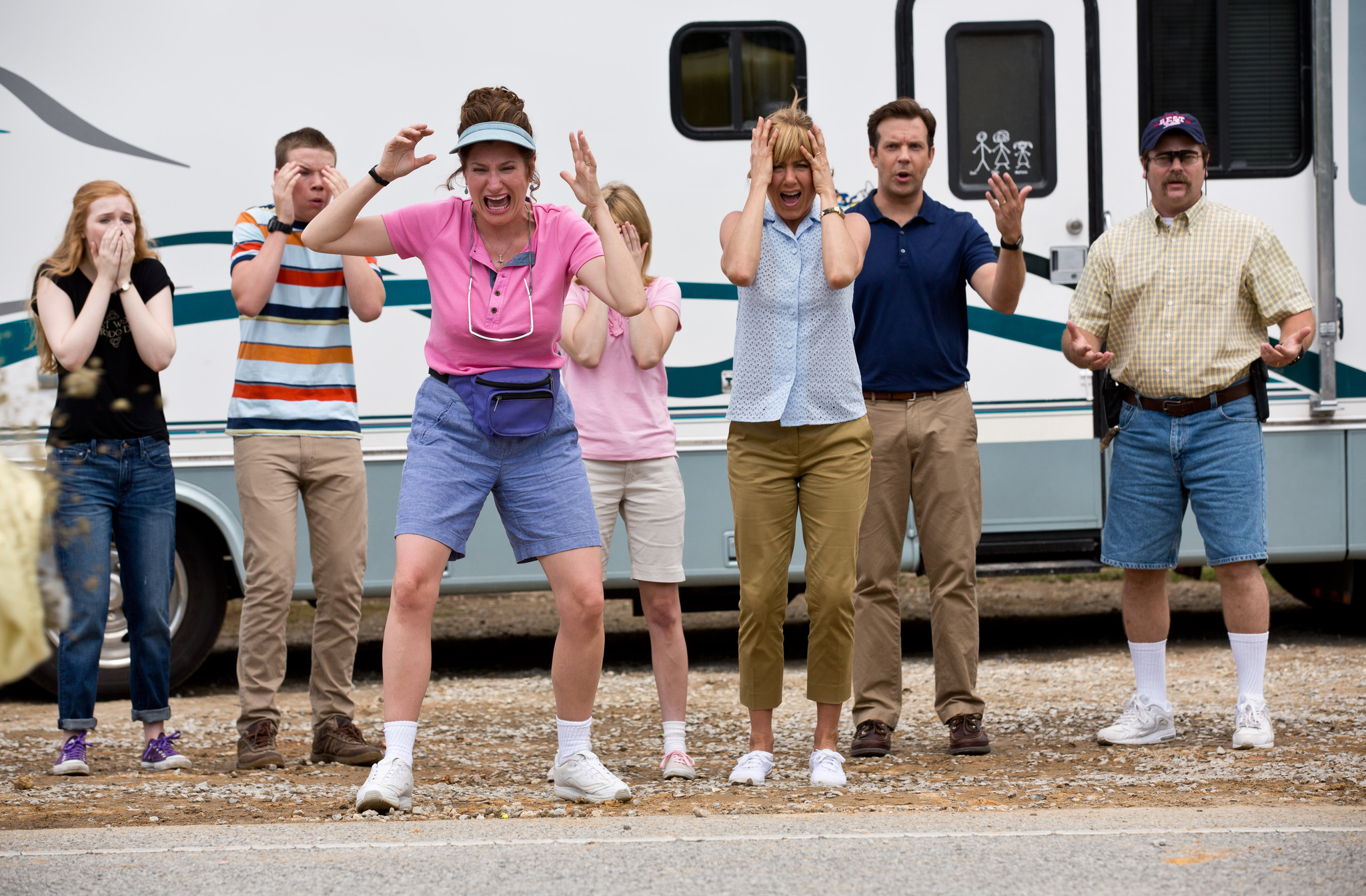 Still of Jennifer Aniston, Nick Offerman, Molly C. Quinn, Emma Roberts, Jason Sudeikis, Kathryn Hahn and Will Poulter in Labas, mes Mileriai (2013)