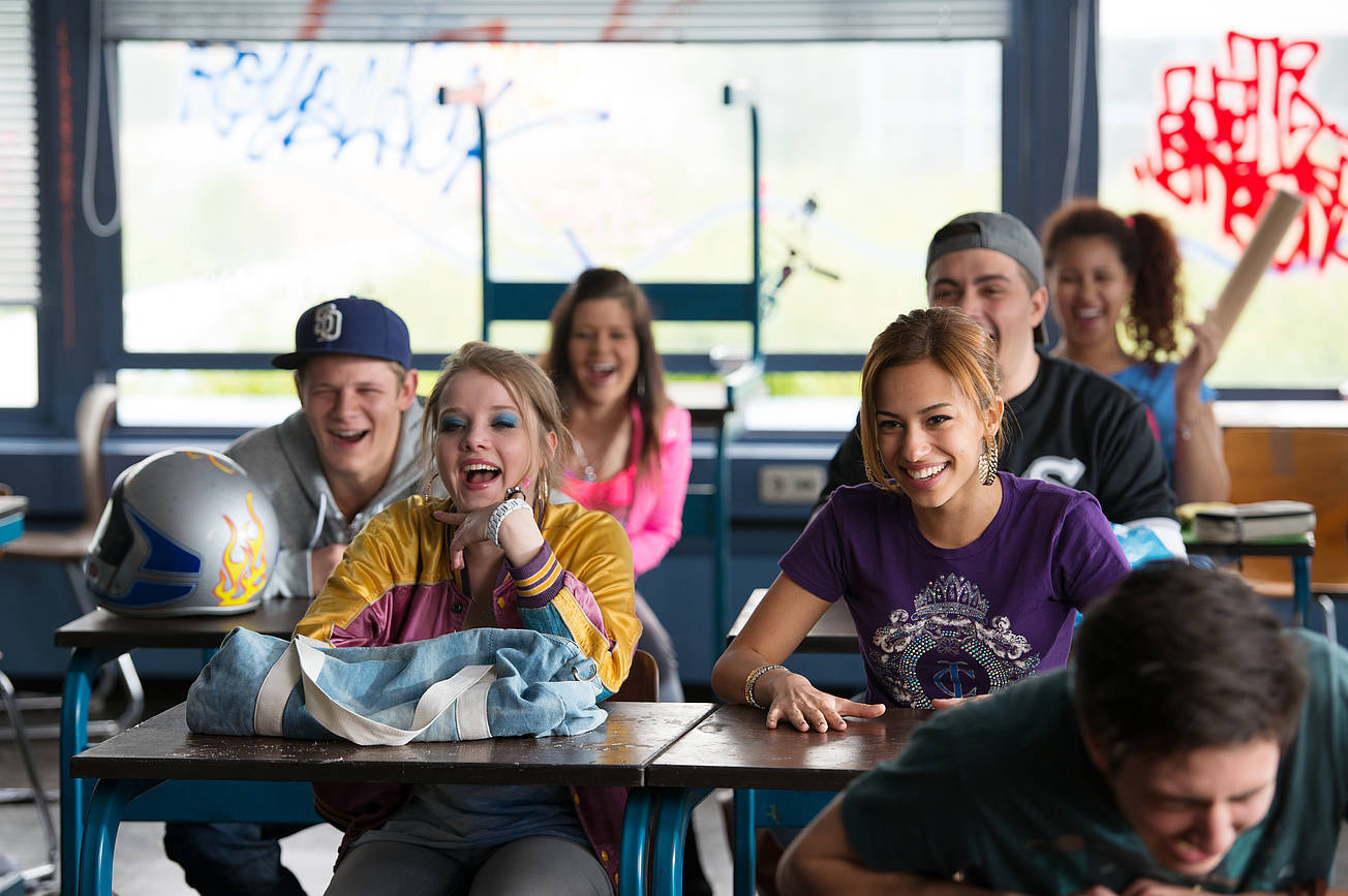 Still of Max von der Groeben, Jella Haase and Gizem Emre in Fack ju Göhte (2013)