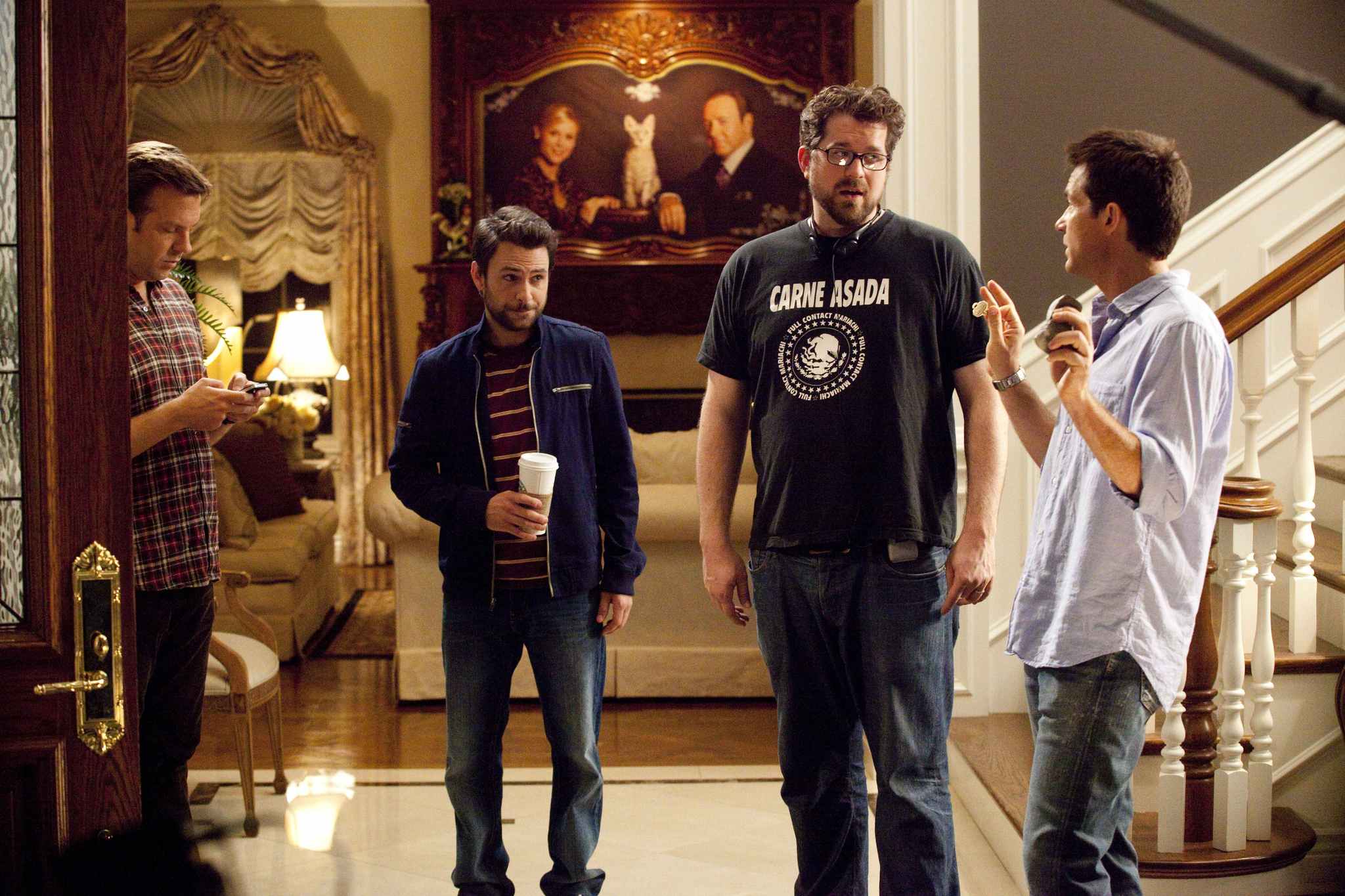 Still of Jason Bateman, Charlie Day, Jason Sudeikis and Seth Gordon in Kaip atsikratyti boso? (2011)