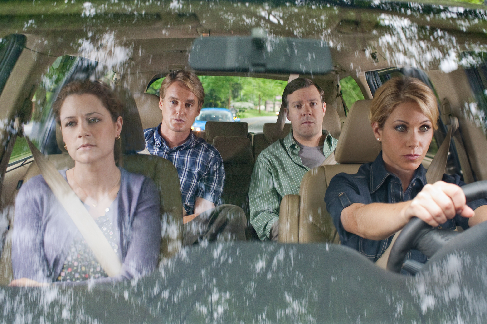 Still of Christina Applegate, Owen Wilson, Jenna Fischer and Jason Sudeikis in Savaite be zmonu (2011)