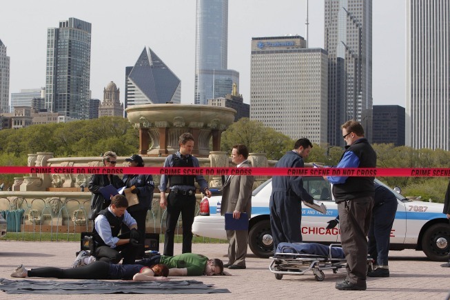 Still of Jason Clarke and Matt Lauria in The Chicago Code (2011)