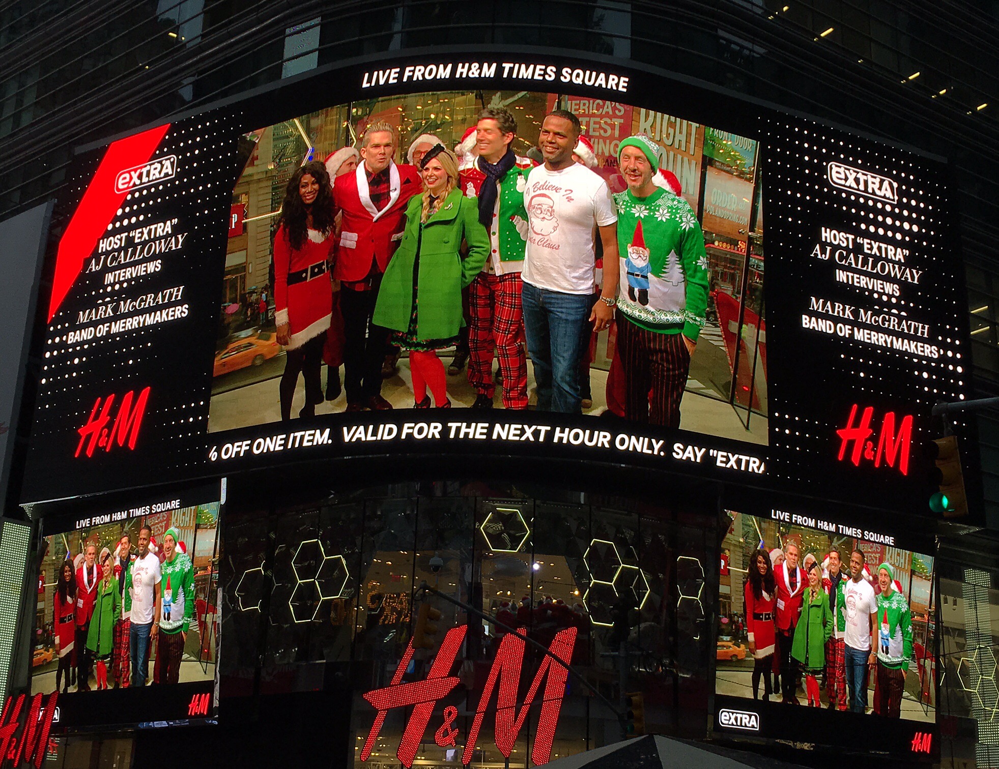 Band Of Merrymakers on Extra in Times Square