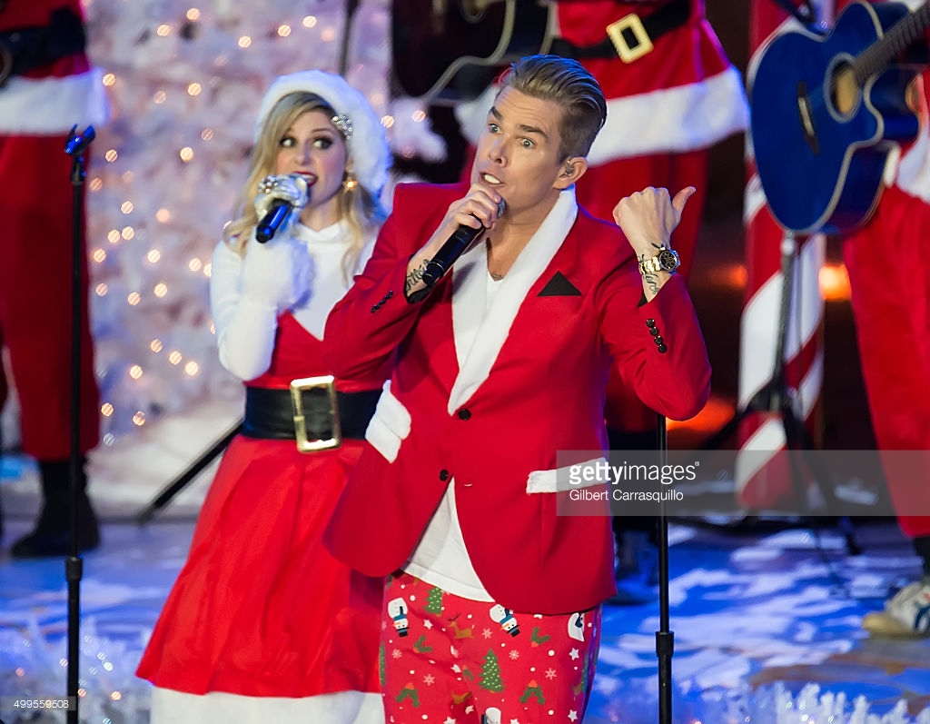 Charity Daw and Mark McGrath Rockefeller Tree Lighting on NBC